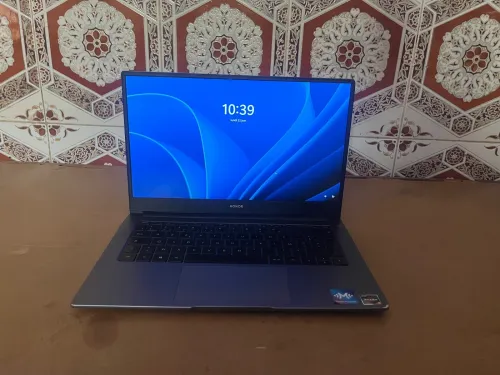 Pc honor magicbook 14 ryzen 5 3500U caba