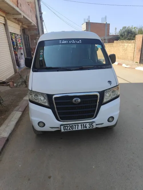 Gonow Mini bous 2014 7 plas