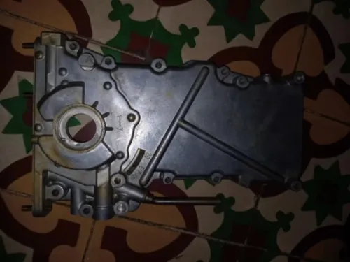 pompe a l'huil zoty city sprayt neuf مضخة زيت سيارة زوتي سيتي سبرايت 