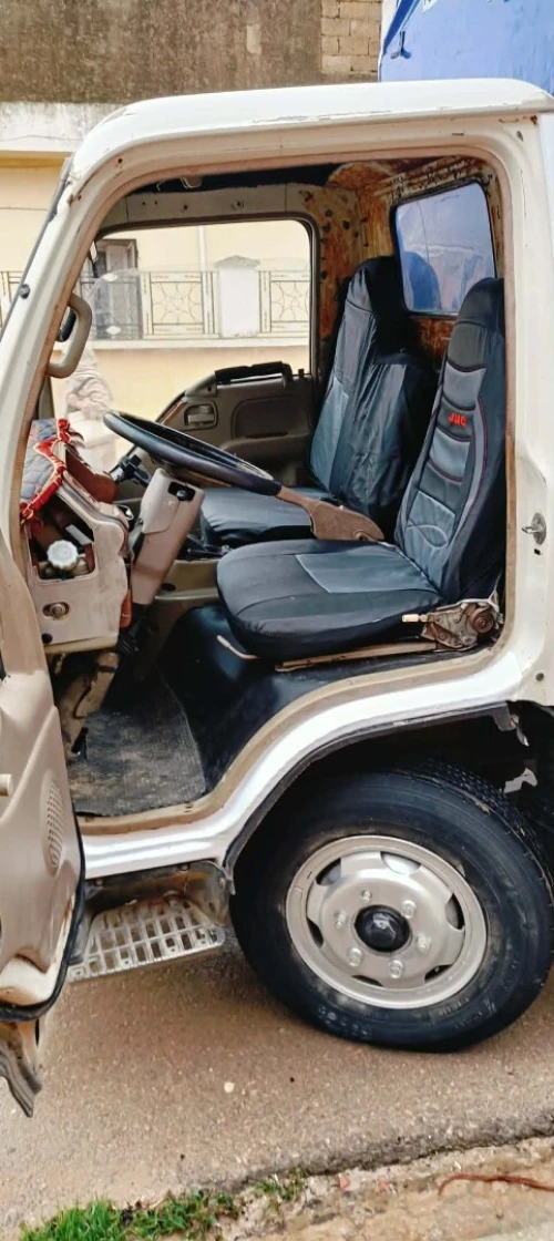 JAC 1025 2003