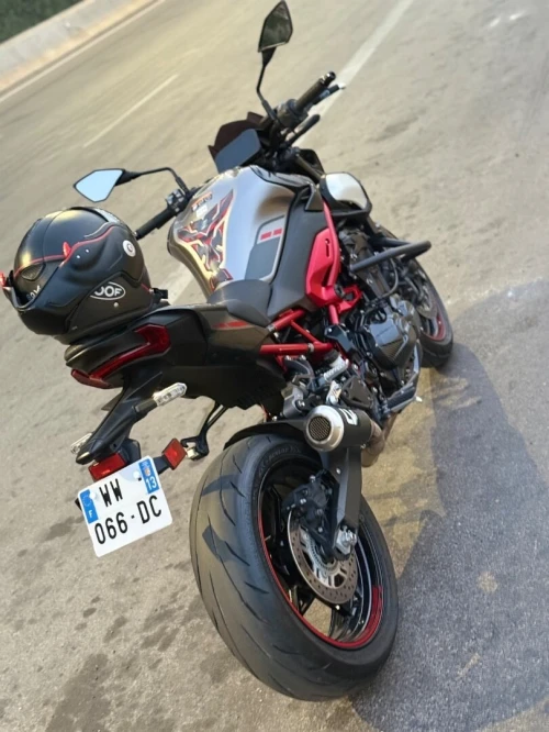 Kawazaki Z900 2025 Z900