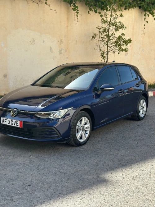Volkswagen Golf 8 2021 Etsi