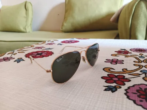 ray ban made iin italy