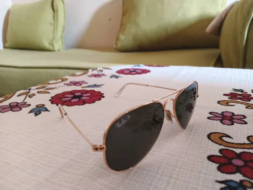 ray ban made iin italy