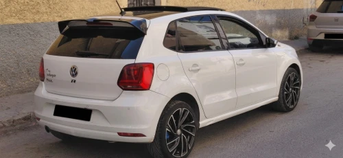 Volkswagen Polo carat 2016 