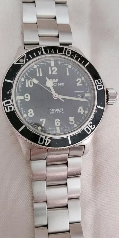 Glycine Combat Sub أوتوماتيك 42mm أصلية