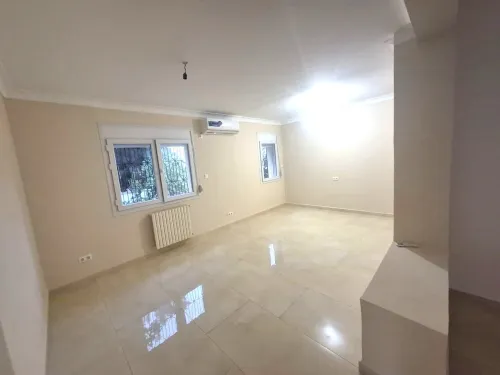 Location Appartement Niveau de villa F4 Alger Birkhadem