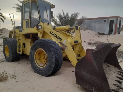 Komatsu 320 