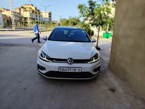 Volkswagen Golf 7 2018 R-Line