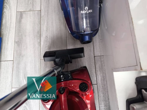 Aspirateur 1600W Marque Raylan Couleur Rouge