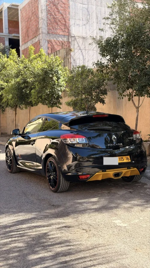 Renault Megane 3 RS 2015 Redbull rb7 numero 326 sur 522