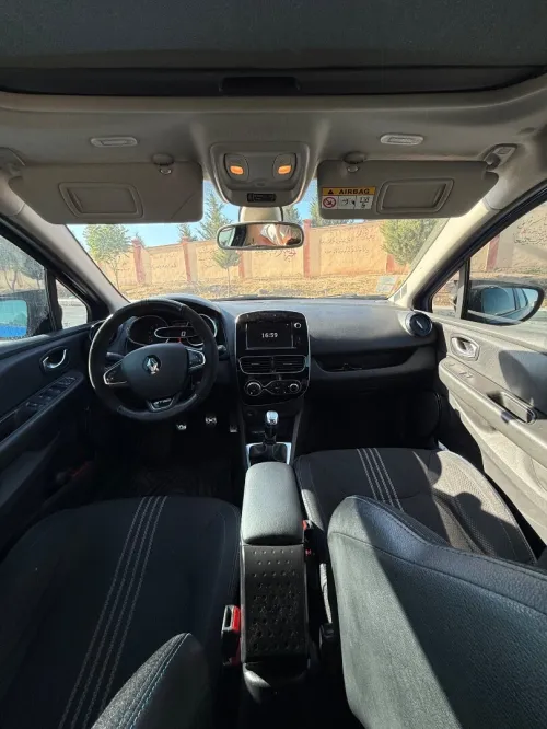 Renault Clio 4 2021 GT Line +