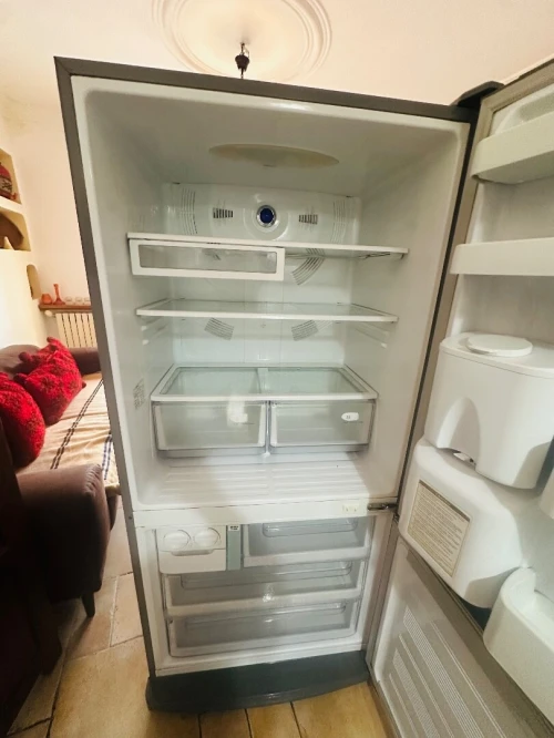 Frigidaire/Congélateur Samsung à reparer