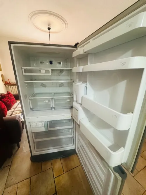 Frigidaire/Congélateur Samsung à reparer