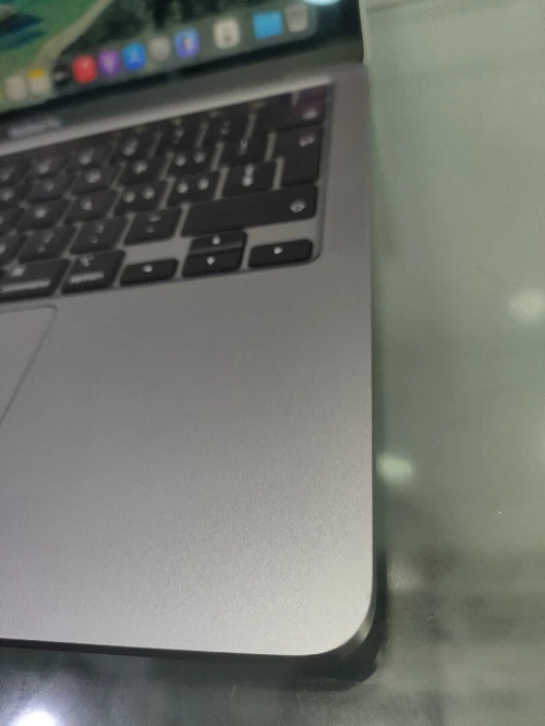 MacBook pro 2022 m2 ram16gb 1tb cycle 127