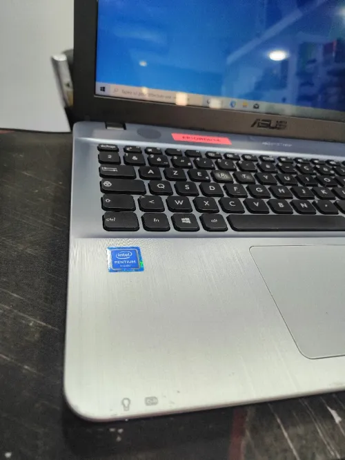 Asus vivobook max pentium n4200 4gb ssd256 
