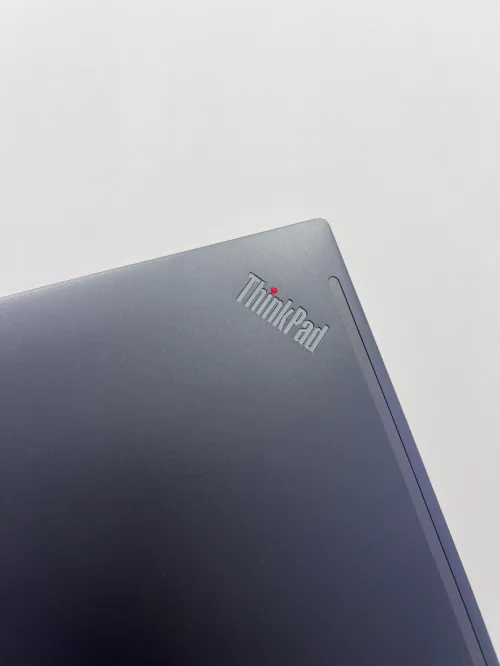 THINKPAD T14 GEN4 TACTILE I5 13em RAM 16GB NVME 512GB INTEL UHD GRAPHICS