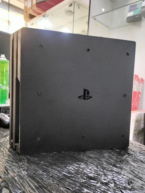 Ps4 pro européenne non flashé 11.02