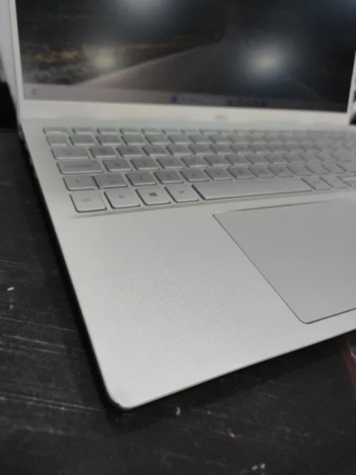DELL INSPIRON I5 11EM 8GB SSD256 INTEL IRIS XE 
