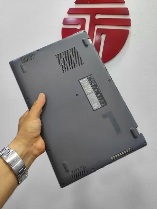 ASUS i5 10em 8gb ssd256 intel UHD 