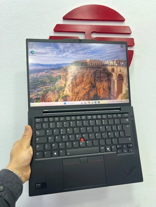 LENOVO THINKPAD T14s ULTRA 5 evo 125u RAM 16gb nvme 512