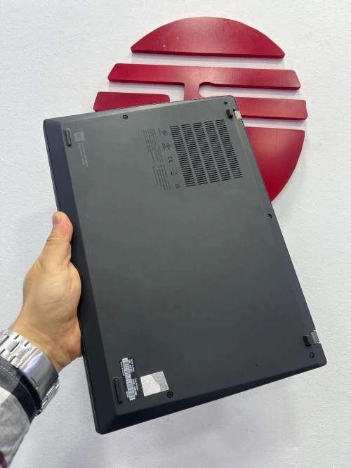 THINKPAD t14s i7 12em ram 16gb nvme 512gb intel iris xe