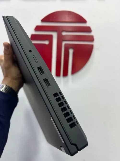 LENOVO THINKPAD P15 cpu i5 10400H RAM 16GB NVME 512GB NVIDIA QUADRO T1000