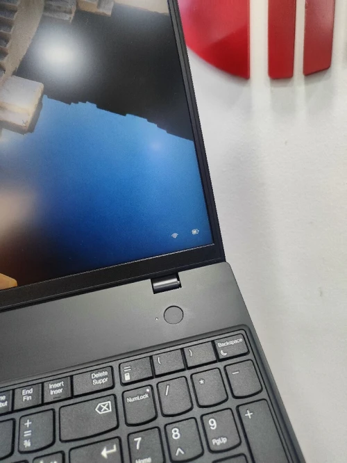 Thinkpad L16 GEN 1 ULTRA 5 16GB NVME 256