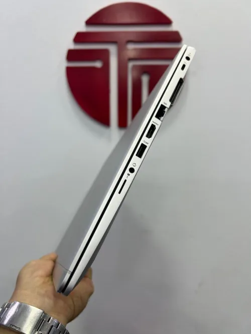 HP ELITEBOOK 850 g5 i5 8em ram 16gb nvme 256gb intel uhd