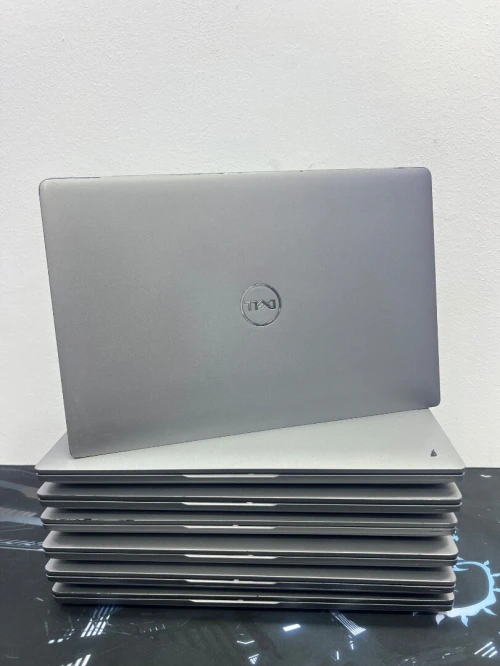 DELL LATITUDE 5420 CPU i5 11em RAM 16gb NVME 256 IINTEL IRIS XE