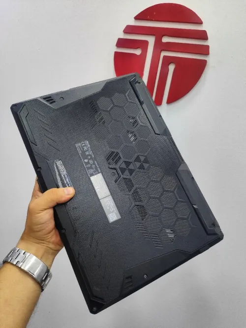 Asus tuf gaming i5 10300H RAM16GB NVME 512 GTX 1650