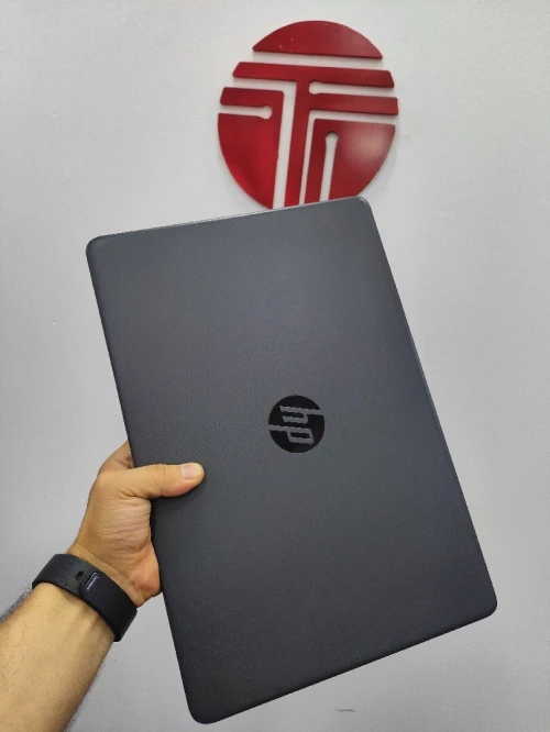 Hp 15 cpu i5 10em ram 16gb ssd 256 NVIDIA mx 330