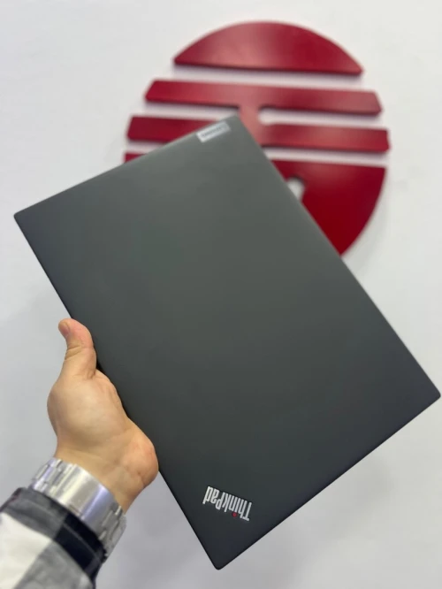 THINKPAD t14s i7 12em ram 16gb nvme 512gb intel iris xe