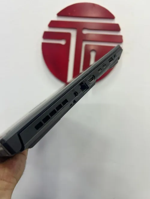 Asus tuf gaming f17 cpu i7 12700h/32gb/1tb/RTX 4050