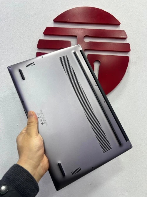 HUAWEI MATEBOOK i5 10em ram 8gb nvme 512gb NVIDIA MX250