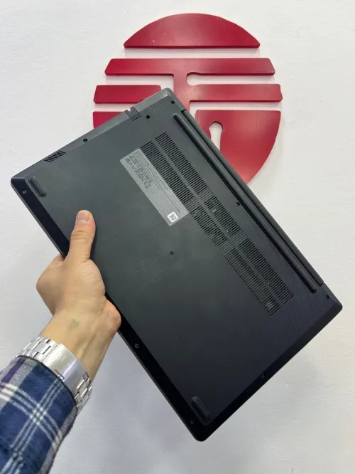 LENOVO V15 ryzen 5 series 5000 ram 16gb nvme 512gb radeon graphique