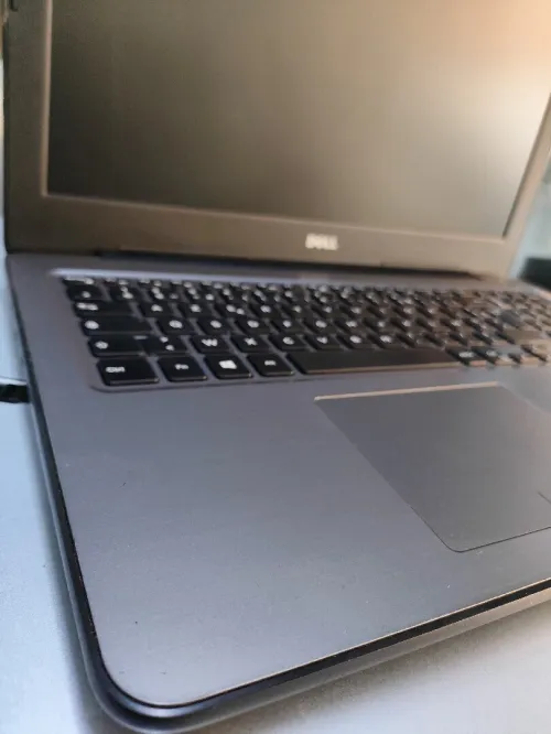 Dell inspiron i7 7em 16gb 256ssd