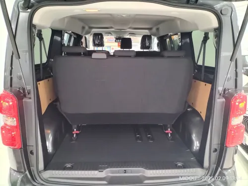 Peugeot Traveller 2025 Business