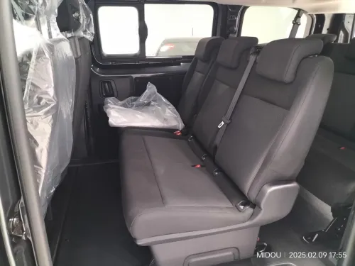 Peugeot Traveller 2025 Business
