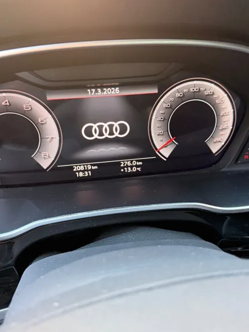 Audi Q3 2025 S-Line