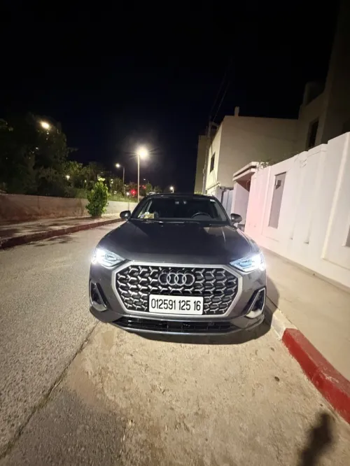 Audi Q3 2025 S-line