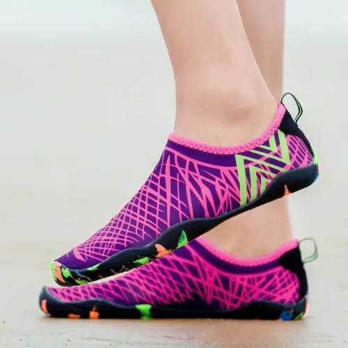 Aqua shoes حذاء البحر