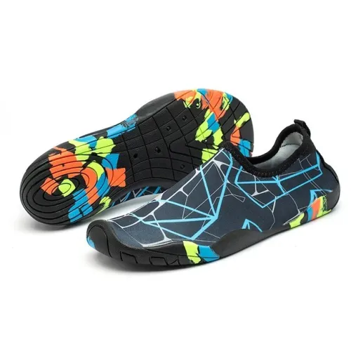 Aqua shoes حذاء البحر