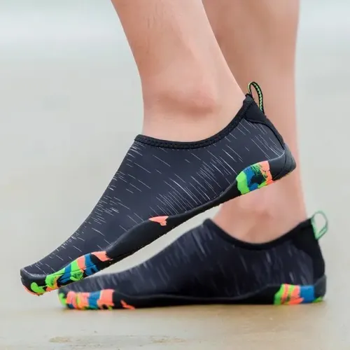 Aqua shoes حذاء البحر