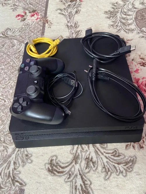 Ps4 slim 1t jdida + manette original V2