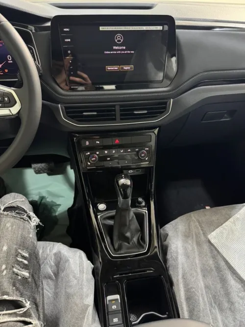 Volkswagen Tharu 2025 XR turbo full options