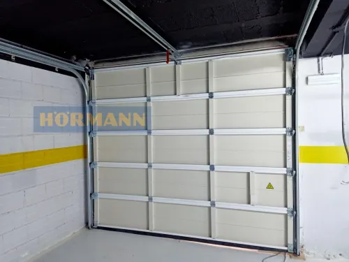 rideau électrique / porte sectionnelle / porte automatique 