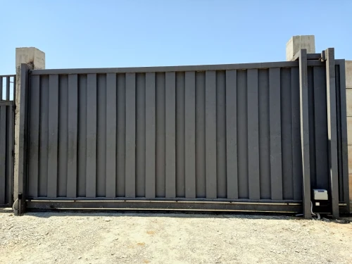 portail électrique / moteur coulissant / porte automatique / portail à battant 