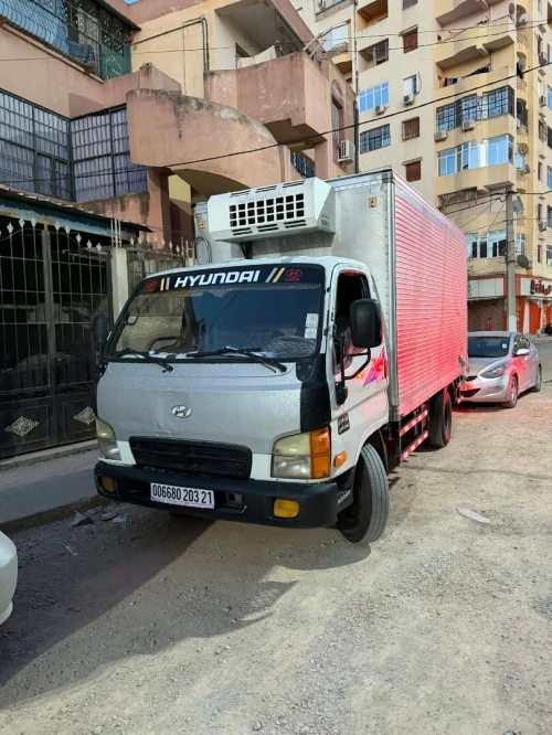 Hyundai HD65  FRIGO 2003