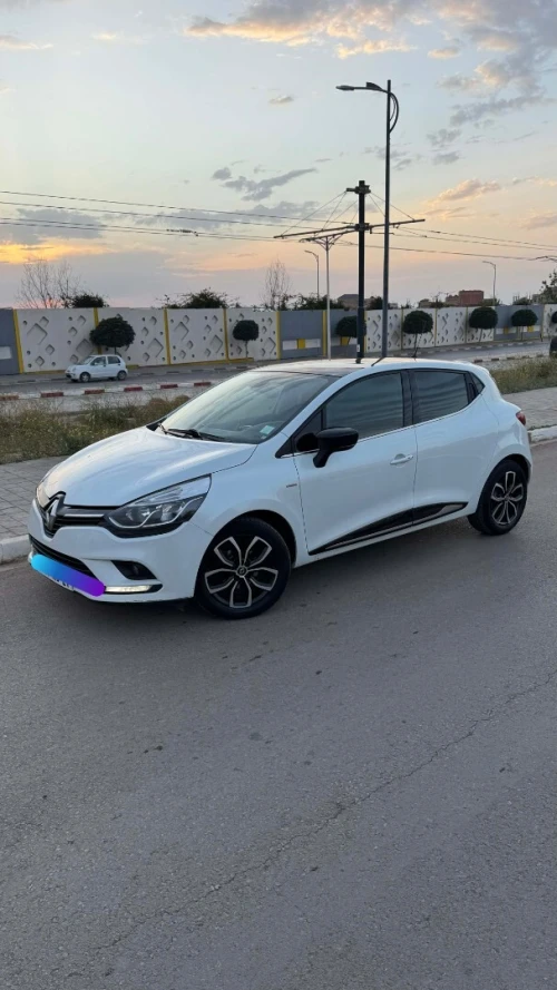 Renault Clio 4 2019 Limited 2